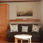 Apartment Kendlgut Am Biobauernhof Inklusive Unbegrenztem Eintritt In Alpentherme Bad Hofgastein